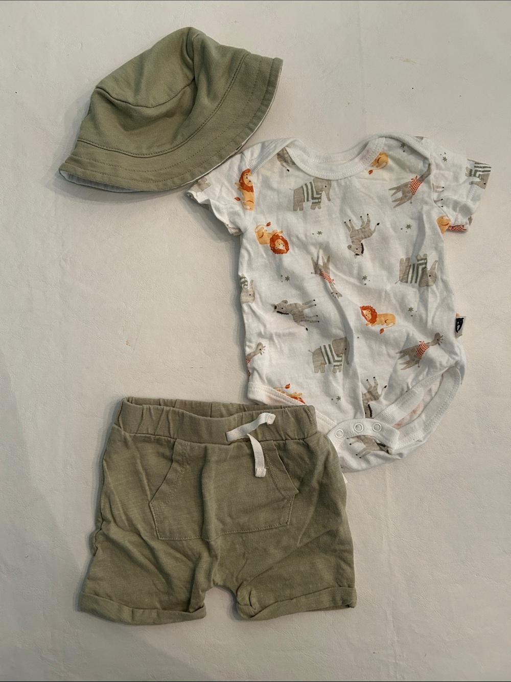 Rabbit Bear Neutral Green Baby Hat & Shorts Set with Animal Print Onesie